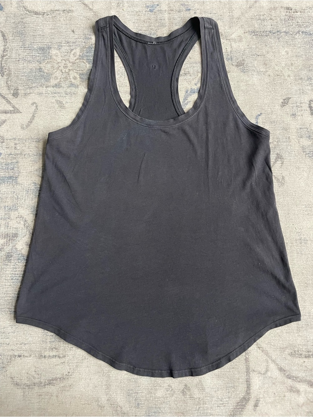 Lululemon Black Racerback Athletic Tank Curved Hem Size 8